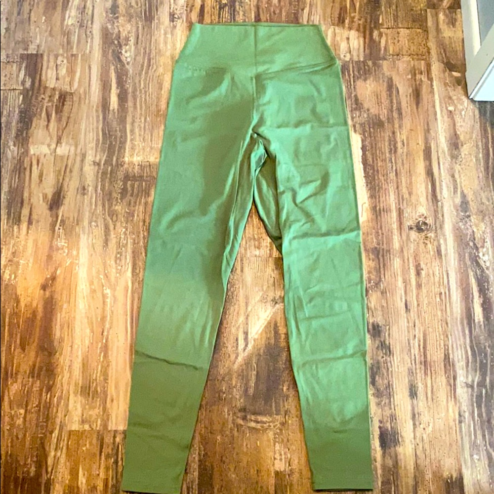 Balance Athletica The OG Pant - Amazon